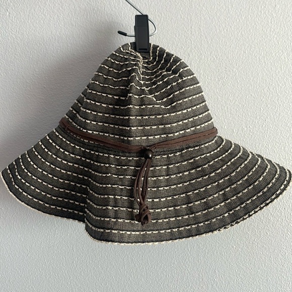 REI Accessories - REI Striped Gray Cotton Blend Summer Brimmed Hat